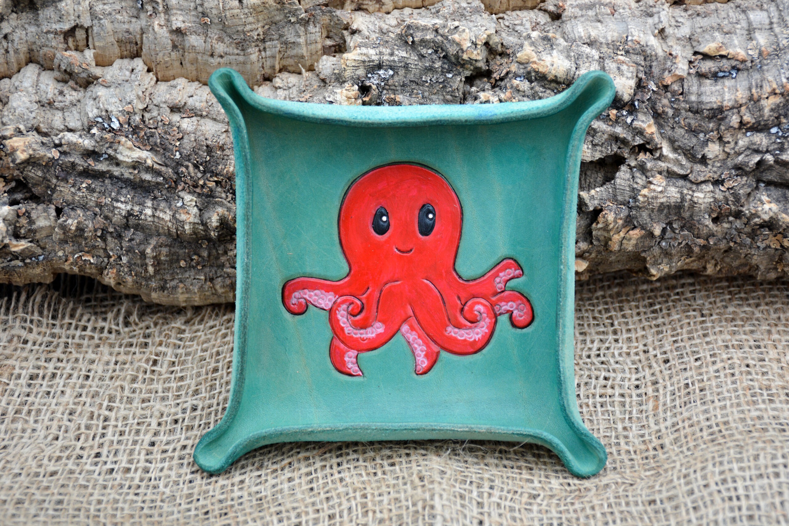 Studio FADE Dobbelstenenbakje dobbel bakje van leer octopus leren dicetray