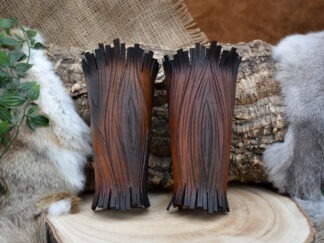 Leren armbeschermers grove donkerbruine houtnerf set van 2