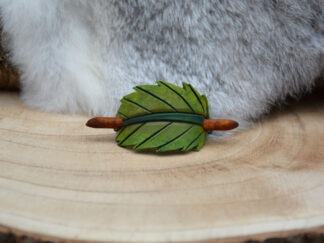Leren haarpin berkenblad groen S