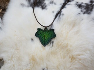 Leren ketting groen klimopblad