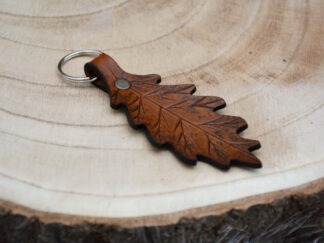 Leren sleutelhanger eikenblad lichtbruin