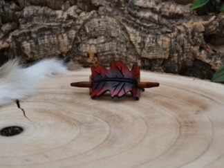 Leren haarpin rood blad S