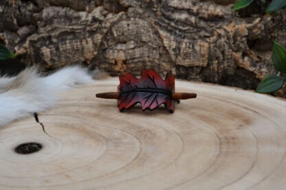 Leren haarpin rood blad S